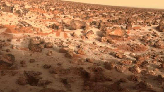 C'è una riserva di ghiaccio su Marte. "Acqua accessibile per futuri insediamenti"