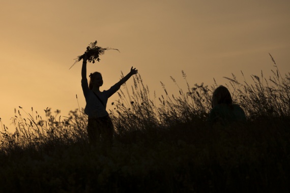 Uno dei riti pagani che ancora oggi ruotano attorno al solstizio d'estate. Vedi anche: Gli ultimi pagani | SHUTTERSTOCK