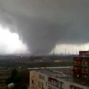 Clima, nel Mediterraneo aumentano i tornado: colpa del riscaldamento globale