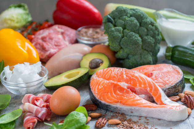 Proteine, vegetali e pochi carboidrati.|SHUTTERSTOCK