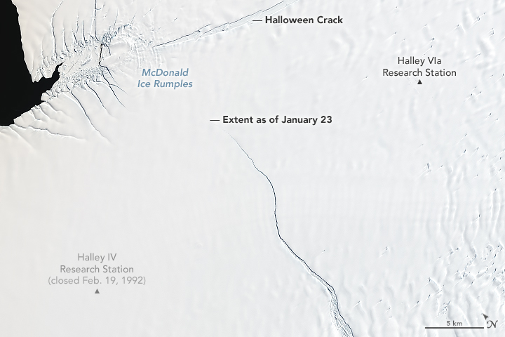 Un gigantesco ghiacciaio si sta staccando dall'Antartide