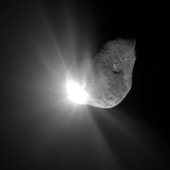 Deep Impact della NASA colpisce una cometa