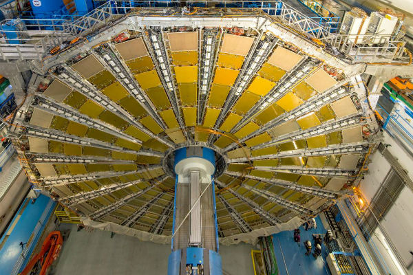 Decadimento del bosone di Higgs in coppie di quark charm