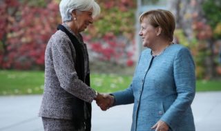 Christine Lagarde e Angela Merkel. Sean Gallup/Getty Images