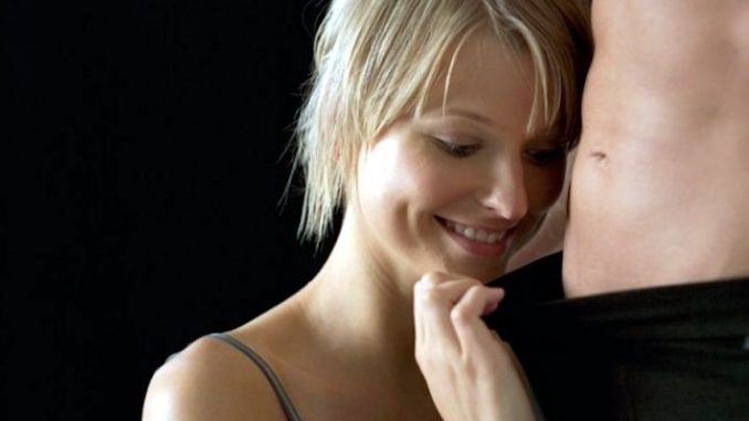 Il sesso orale promiscuo mette a rischio di cancro alla gola
