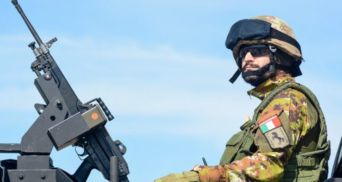 Armi, anche quest’anno l’Italia aumenterà la propria spesa militare: quasi 26 miliardi previsti dal ddl Bilancio, 850 milioni in più