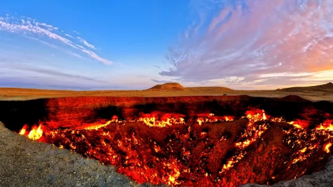 La porta dell'inferno, un cratere che brucia da decenni