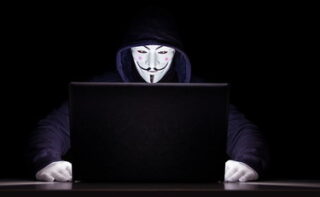Hacker, boom di attacchi cyber in Italia: oltre 90 eventi al mese