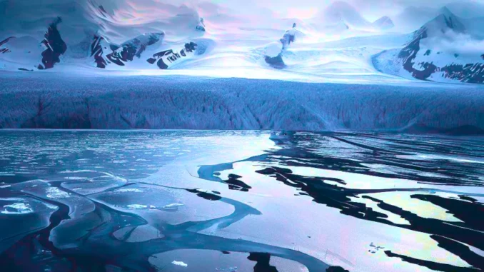 Emissione di metano dai ghiacciai artici aumenta la CO2