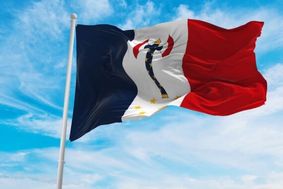La bandiera dello Stato di Vichy. © Shutterstock