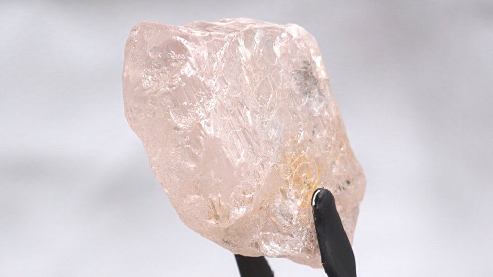 Questo diamante rosa è il più costoso di sempre e potrebbe rivoluzionare il mercato