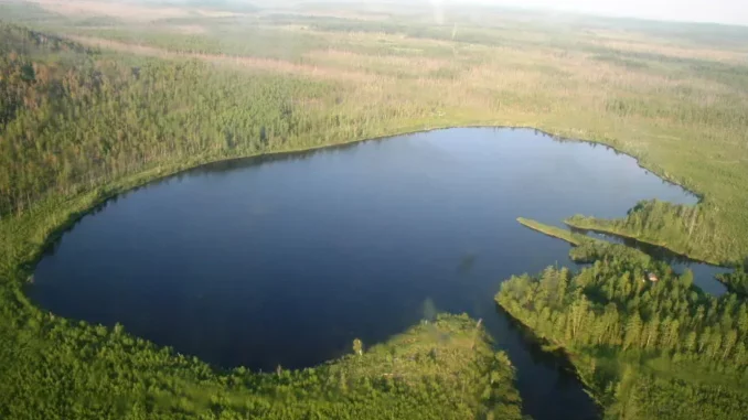 Lago Cheko forse Il cratere formato da Tunguska